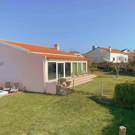 Vakantiehuis Toninha Family House - Salt Water Pool