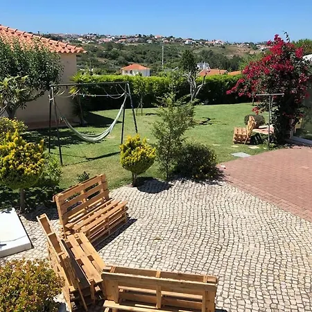 Toninha Family House - Salt Water Pool Vakantiehuis *